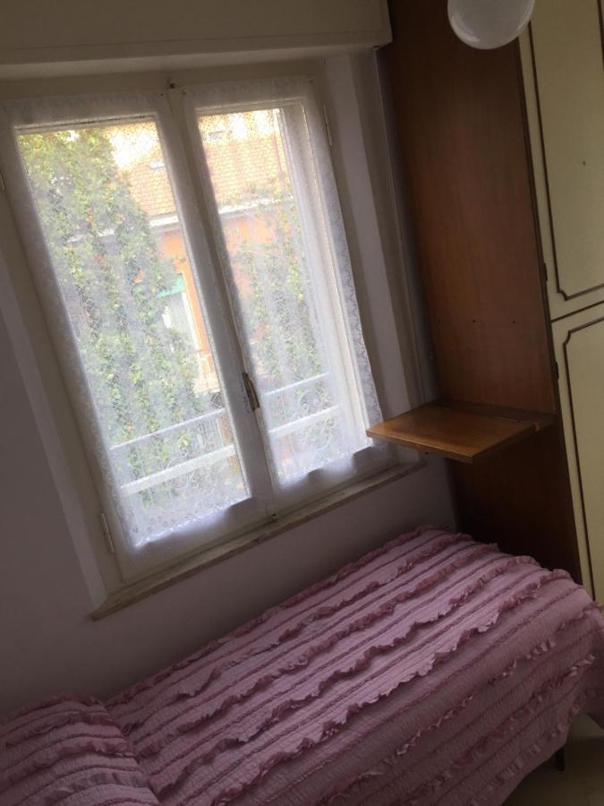 La Casa Di Clara Ombrellone Con 2 Lettini Al Lido San Giuliano Gratis E Parcheggio Privato Gratis Διαμέρισμα Ρίμινι Εξωτερικό φωτογραφία